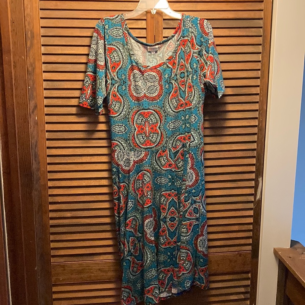 Lula row 3/4 sleeved dress red green paisley like print size 3x